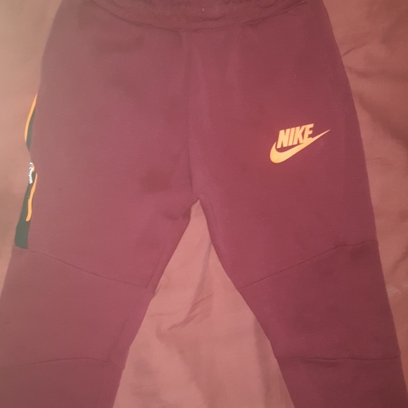 Boy's nike sweats (kids) - Picture 1 of 1